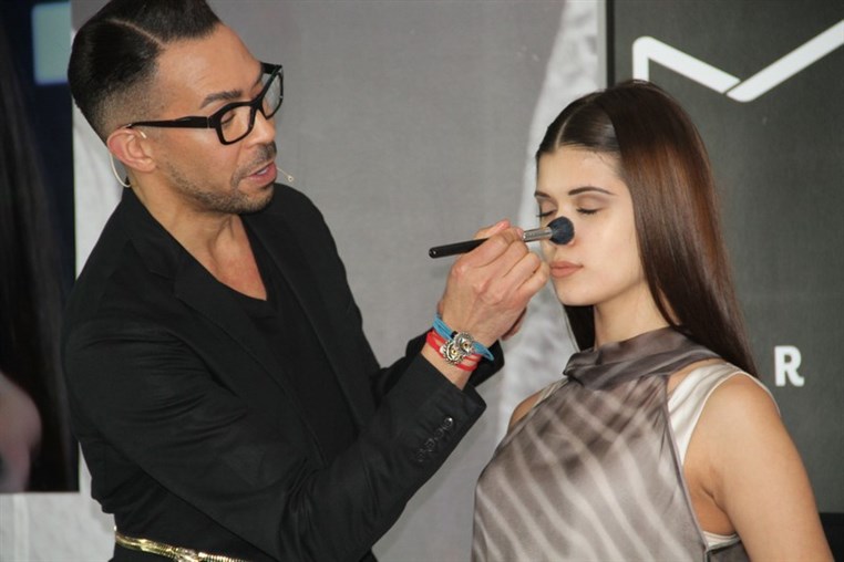 M.A.C SS15 Trends Presentation 